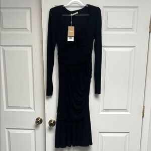 Elegant Black Long Sleeve Dress